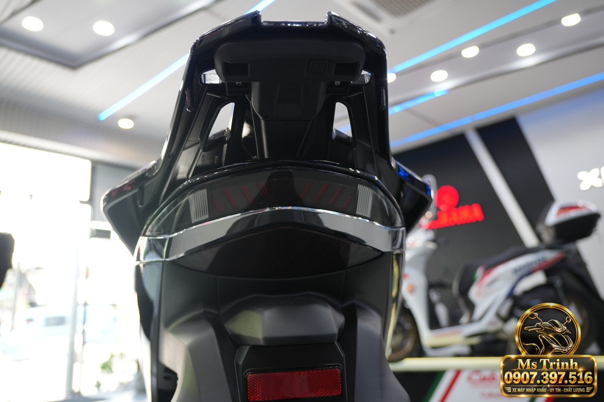 Honda SH150i Ý đen bóng 2027 tại Tây Ninh - Sơn bóng lịch sự, tiện ích cho mỗi ngày