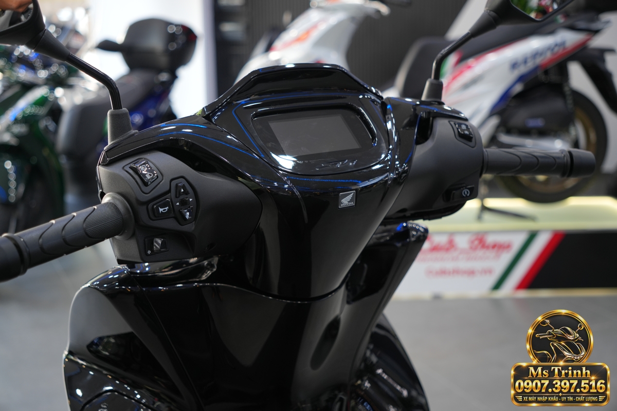 Honda SH150i Ý đen bóng 2027 tại Tây Ninh - Sơn bóng lịch sự, tiện ích cho mỗi ngày