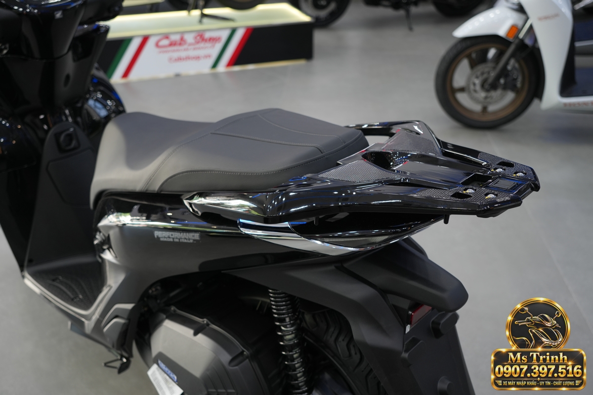 Honda SH150i Ý đen bóng 2027 tại Tây Ninh - Sơn bóng lịch sự, tiện ích cho mỗi ngày