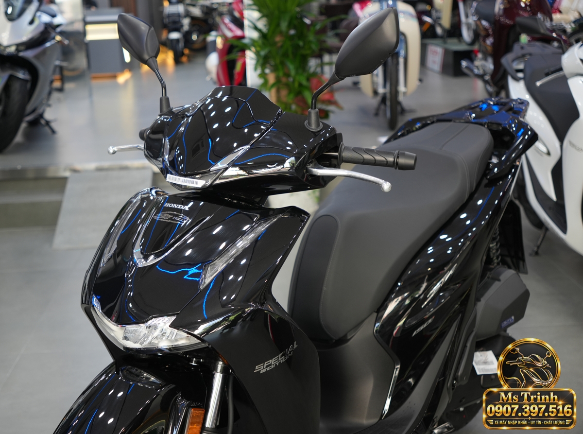Honda SH150i Ý đen bóng 2027 tại Tây Ninh - Sơn bóng lịch sự, tiện ích cho mỗi ngày