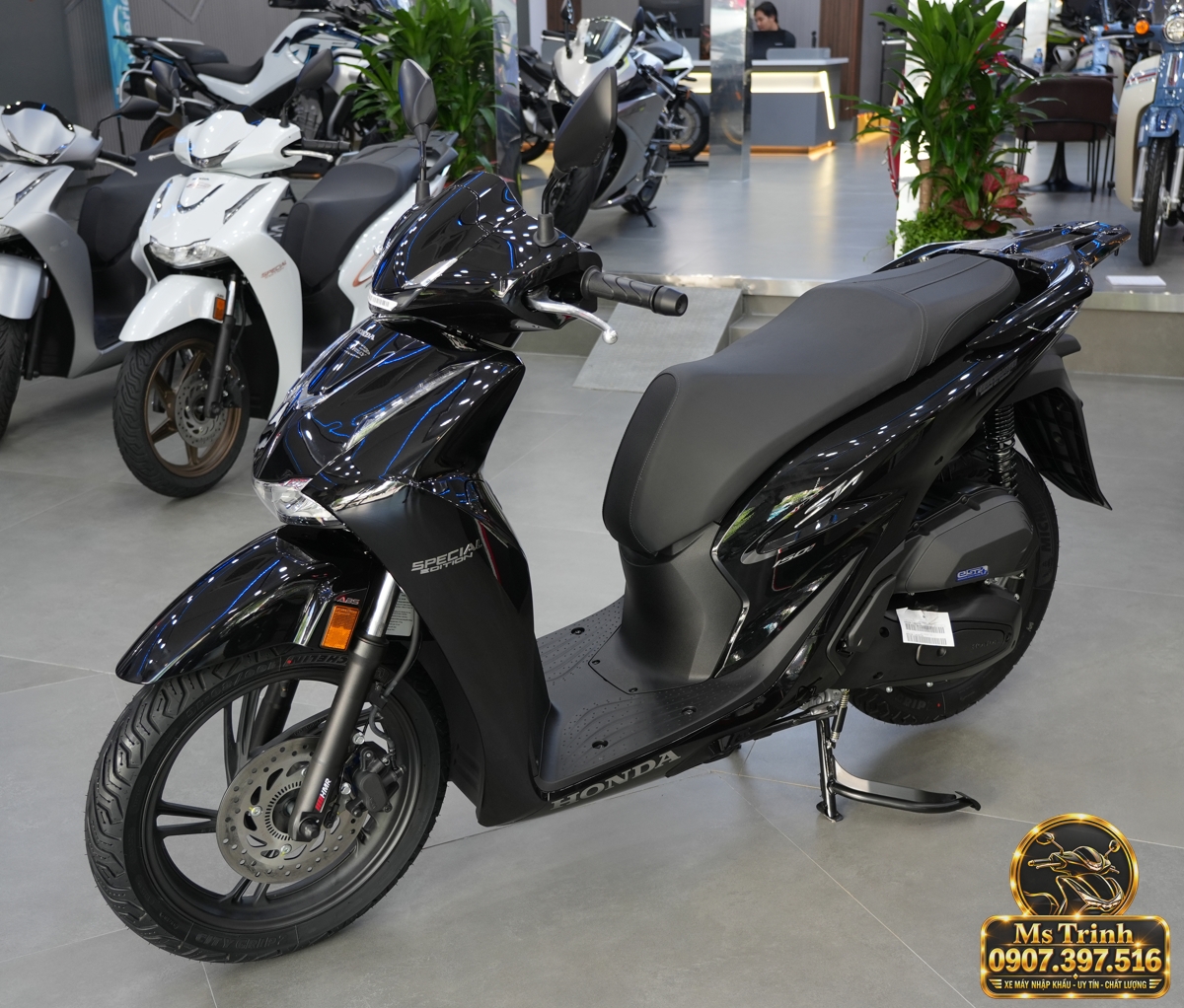 Honda SH150i Ý đen bóng 2027 tại Tây Ninh - Sơn bóng lịch sự, tiện ích cho mỗi ngày