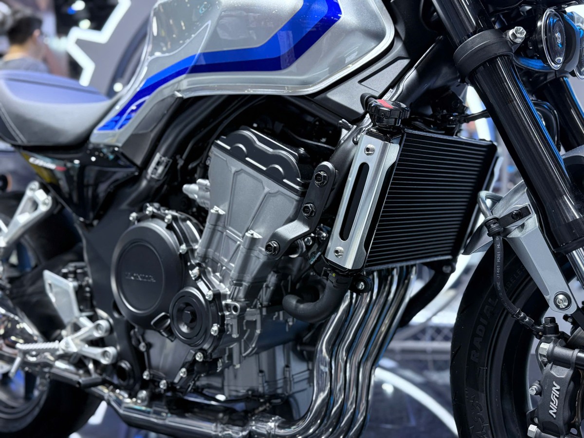 Honda CB500 SF Super Four Naked-Bike 4 Máy tại Tây Ninh