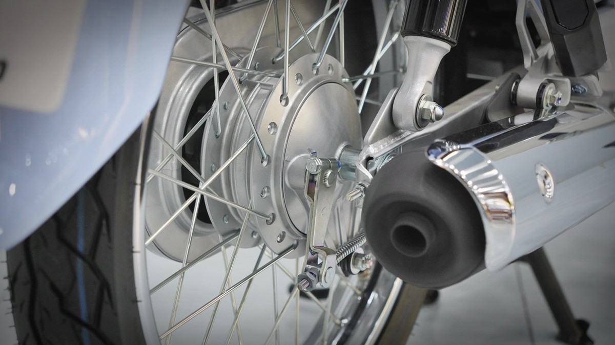 Honda Cub 110 Fujisan bản giới hạn tại Tây Ninh - Thiết kế đậm chất Nhật Bản