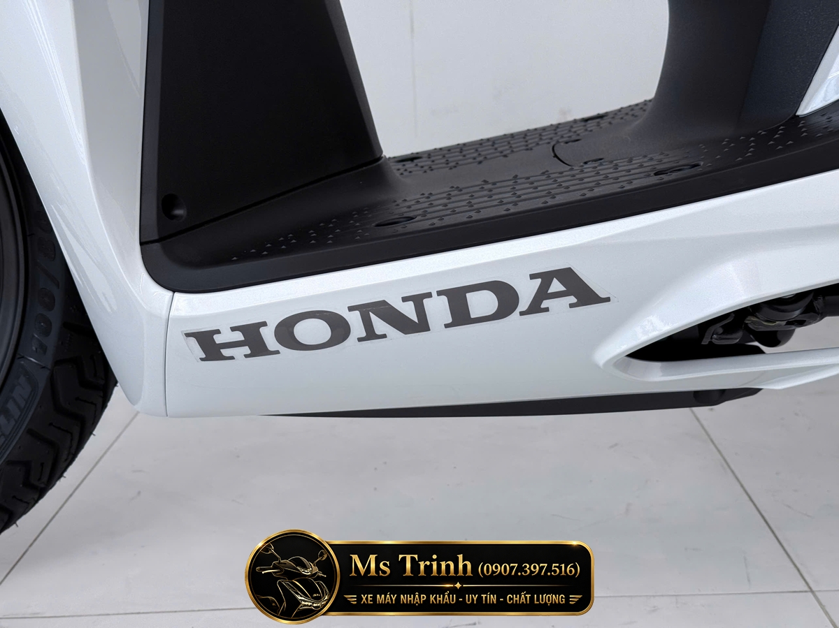 Honda SH150i Special Edition Standard nhập HMR Ý màu trắng tại Tây Ninh: Giá trị nằm trong từng chi tiết nguyên bản