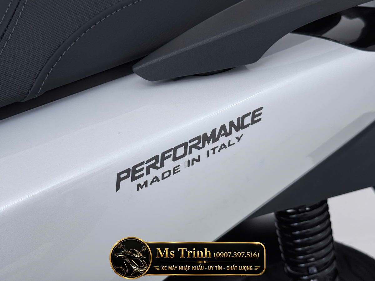 Honda SH150i Special Edition Standard nhập HMR Ý màu trắng tại Tây Ninh: Giá trị nằm trong từng chi tiết nguyên bản