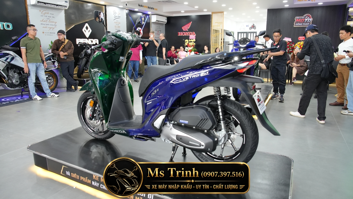 Honda SH150i Vetro Green - Sapphire tại Tây Ninh: SH Ý Limited 200 xe