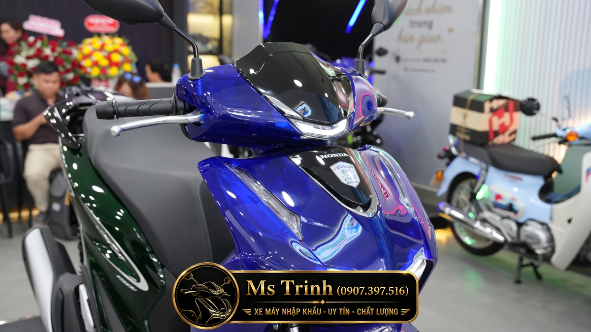 Honda SH150i Vetro Sapphire - Green tại Tây Ninh: SH Ý 2 trong 1 giới hạn 200 xe