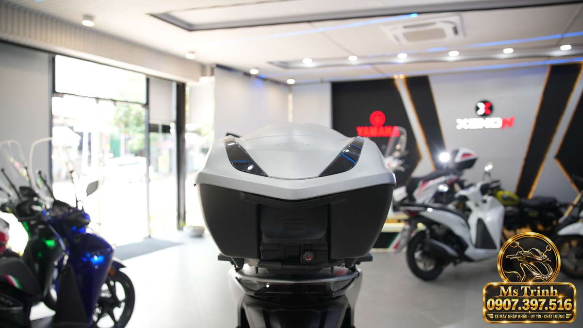Honda SH150i Ý xám bạc 2027 tại Tây Ninh - Nhập Ý, tem vàng sang trọng, giá tốt