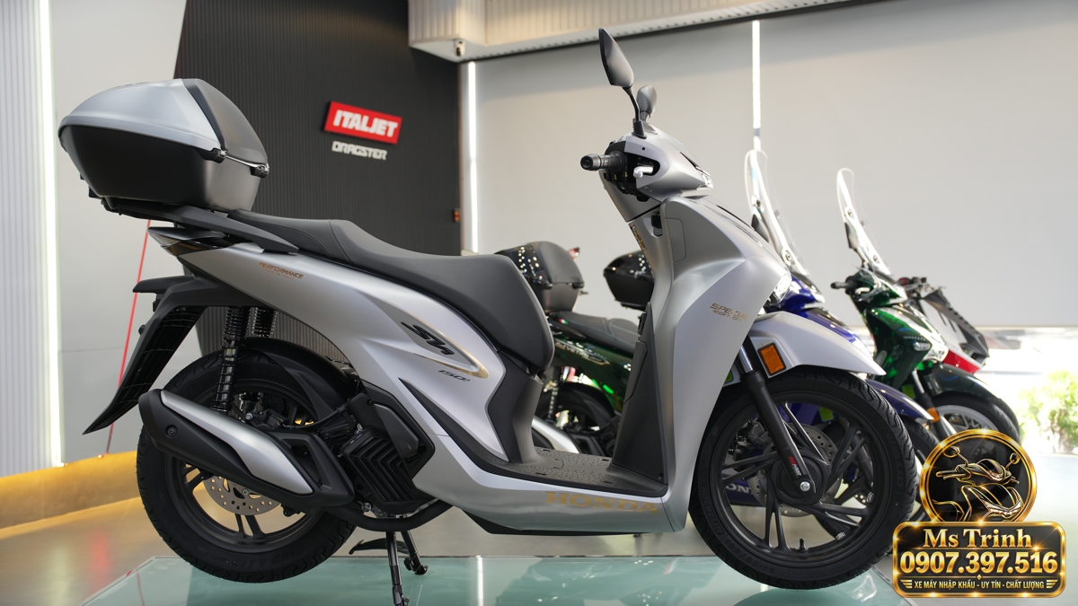 Honda SH150i Ý xám bạc 2027 tại Tây Ninh - Nhập Ý, tem vàng sang trọng, giá tốt