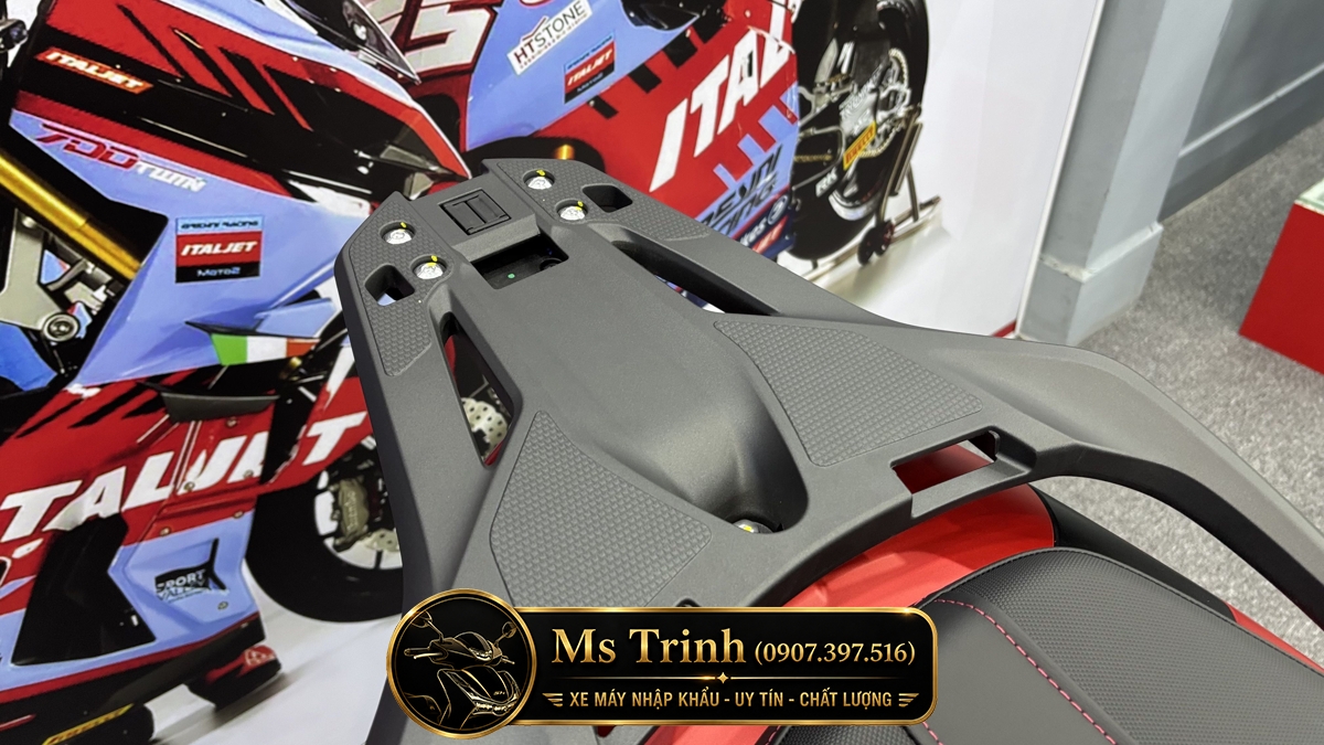 Honda SH150 Ý 2026 màu đỏ Sporty New Concept tại Tây Ninh: Giá trị khác biệt của một chiếc SH nhập khẩu