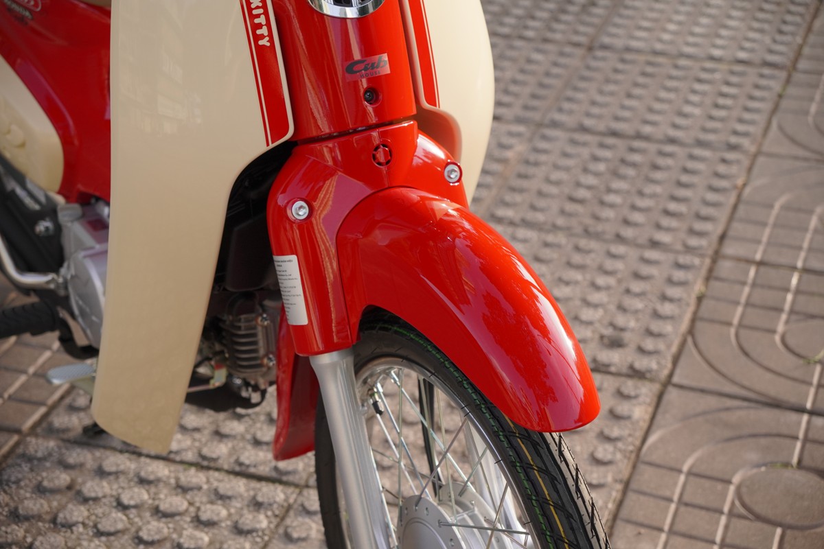 Honda Super Cub 50cc Hello Kitty Edition, Made In Japan, Hàng Hiếm tại Tây Ninh