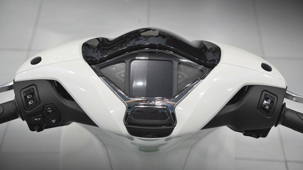 Honda SH150 trắng pha lê nhập Ý 2026 tại Tây Ninh - Sport Edition chính ngạch, chuẩn chất Ý