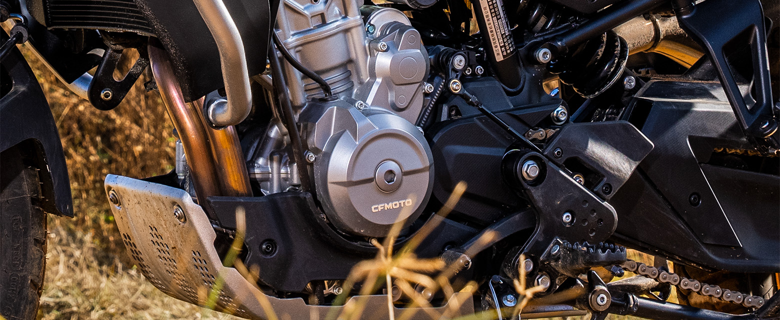 CF Moto 800MT Explorer 2025, ADV Cao Cấp Nhất, Chính Hãng, Giá Tốt tại Tây Ninh