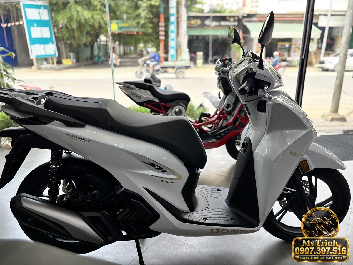 SH150i Ý 2027 màu trắng tại Tây Ninh - Nhập khẩu nguyên chiếc, thiết kế sang trọng, giá tốt