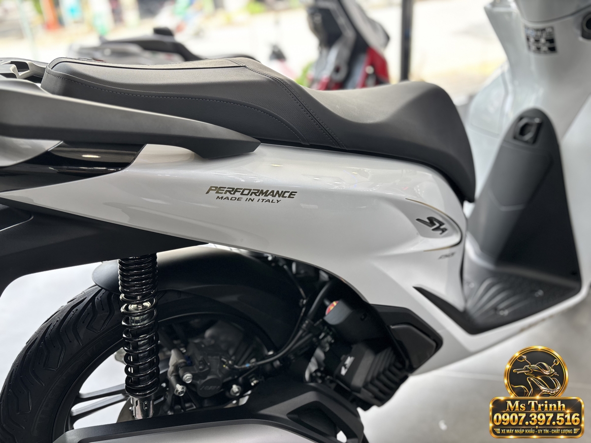 SH150i Ý 2027 màu trắng tại Tây Ninh - Nhập khẩu nguyên chiếc, thiết kế sang trọng, giá tốt