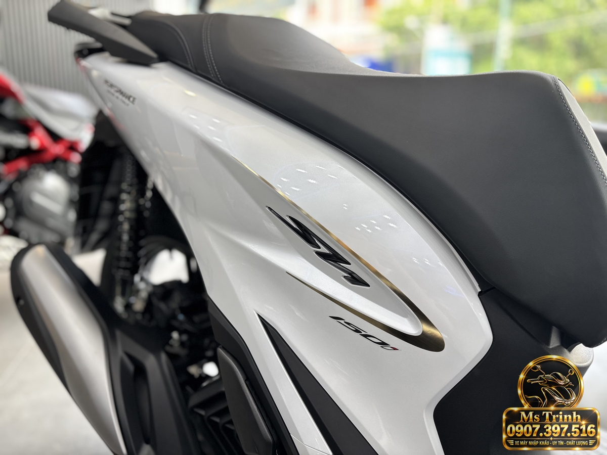 SH150i Ý 2027 màu trắng tại Tây Ninh - Nhập khẩu nguyên chiếc, thiết kế sang trọng, giá tốt