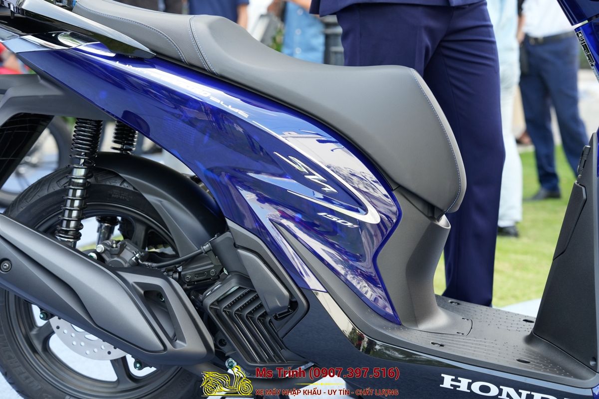 Honda SH150 Vetro Blue 2026 Limited Edition - Siêu phẩm SH Ý dàn áo xanh trong suốt cực hiếm tại Tây Ninh