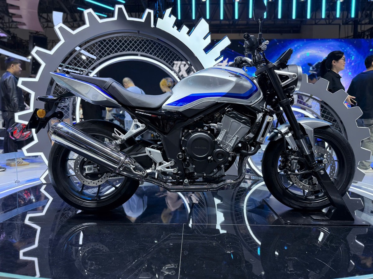 Honda CB500 SF Super Four Naked-Bike 4 Máy tại Tây Ninh
