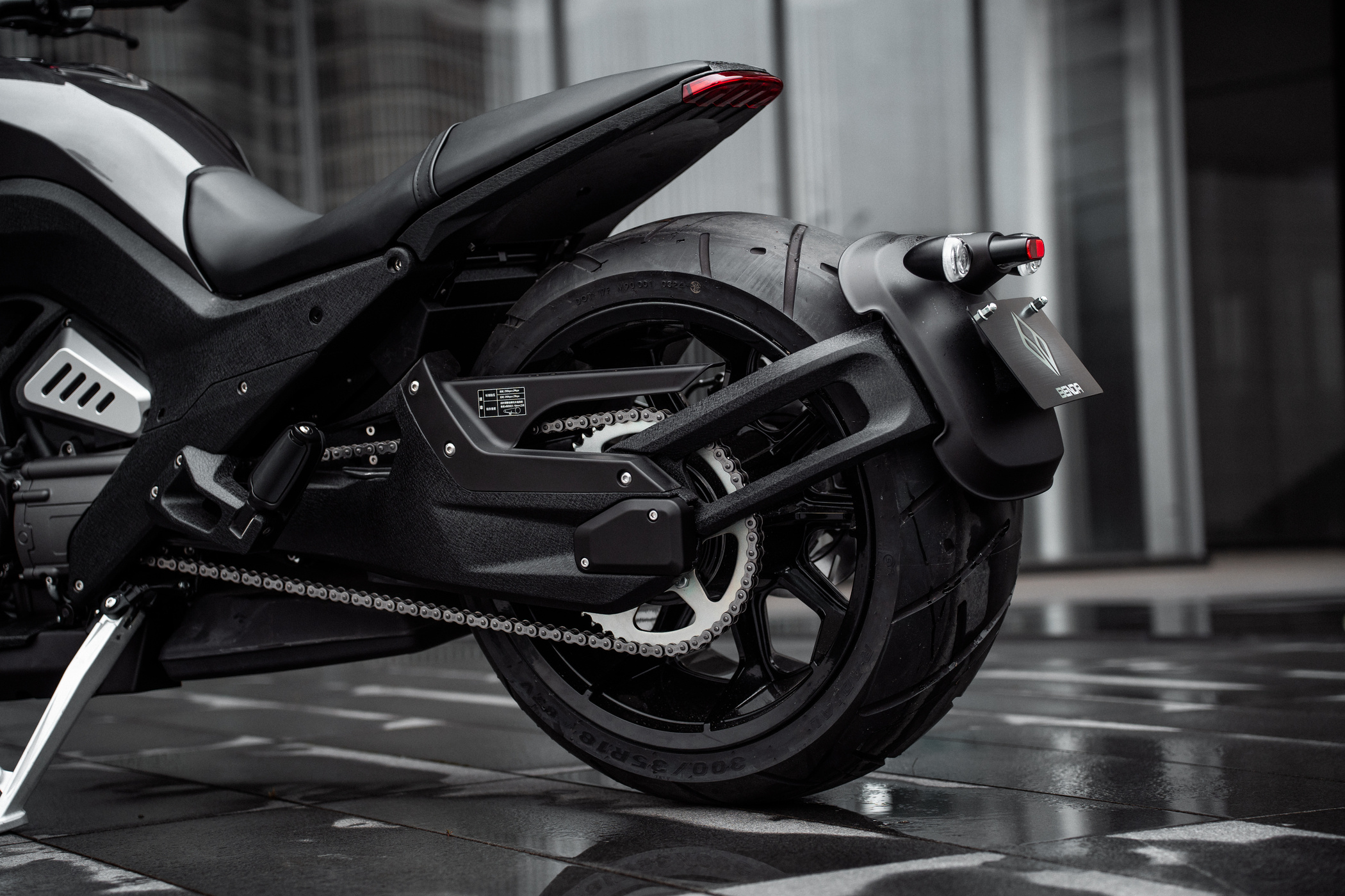 Benda FLC 700 Pro 2025, Động Cơ 4 Xi lanh Thẳng Hàng, Bánh Béo 310mm tại Tây Ninh