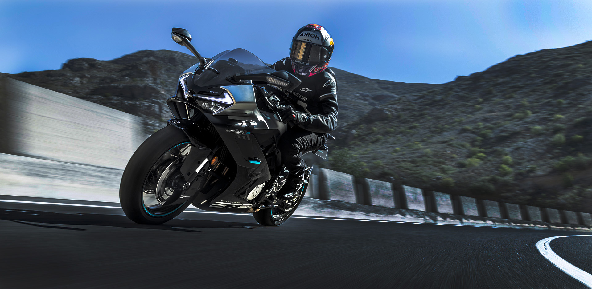 CF Moto 675SR-R 2025 3 Xi Lanh Ngang, Siêu Thể Thao, Giá Rẻ tại Tây Ninh